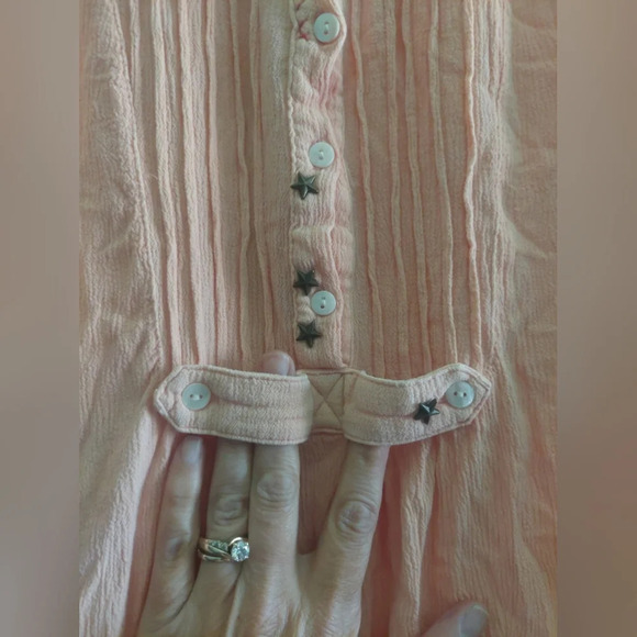 Free People Snap Out Of It Coral Tunic Top Gauzy Cotton Beach Medium - Picture 7 of 8